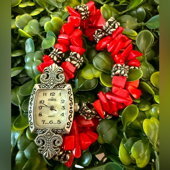 Mira Red Coral Chips Stretch Watch - Picture 3 of 12